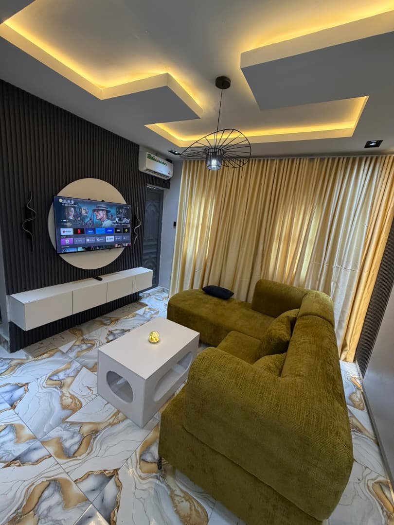 The Calisto · Apartment 308 · interior photograph 6
